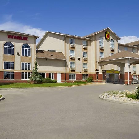 Super 8 By Wyndham Fort St. John Bc Hotel Екстериор снимка